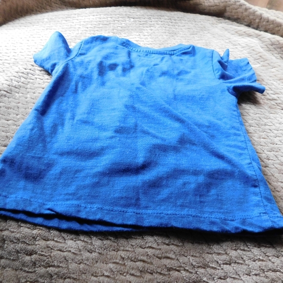 t-shirt - Picture 3 of 3